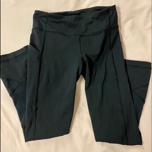 LULULEMON Speed Up Pant 7/8 length! size 4!